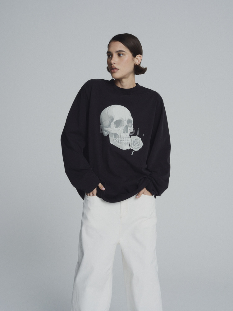 LONGSLEEVE SCULL DARK