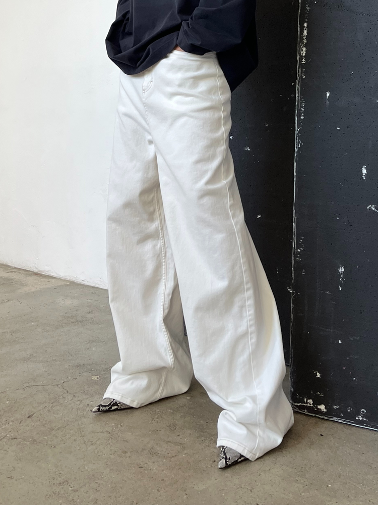 SPODNIE URBAN OFF WHITE REGULAR