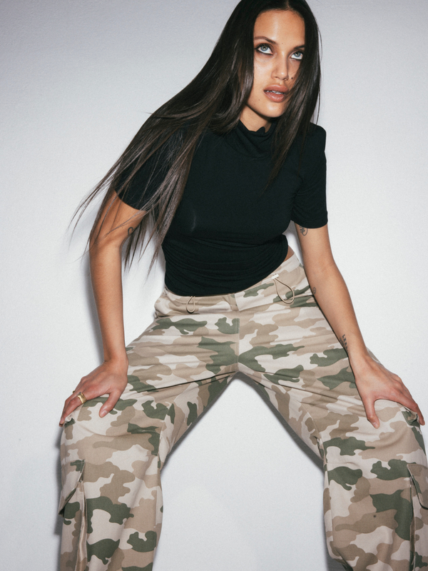 TURTLENECK DEVON SHORT CREAM