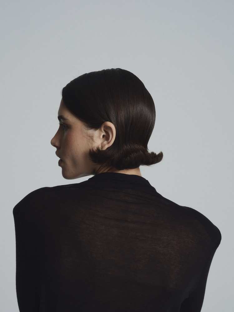 TURTLENECK SHEER BLACK