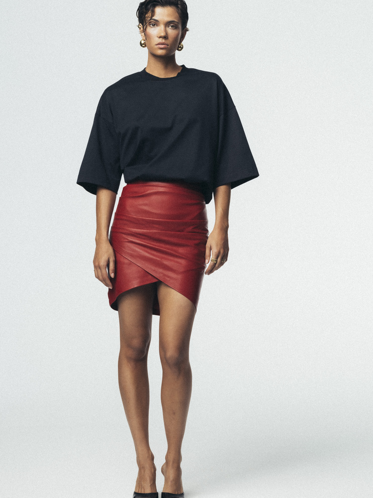 LIV RED SKIRT